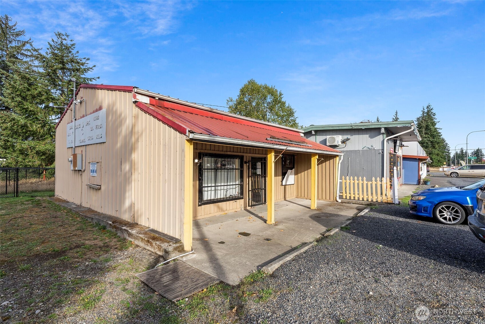 main property photo 24