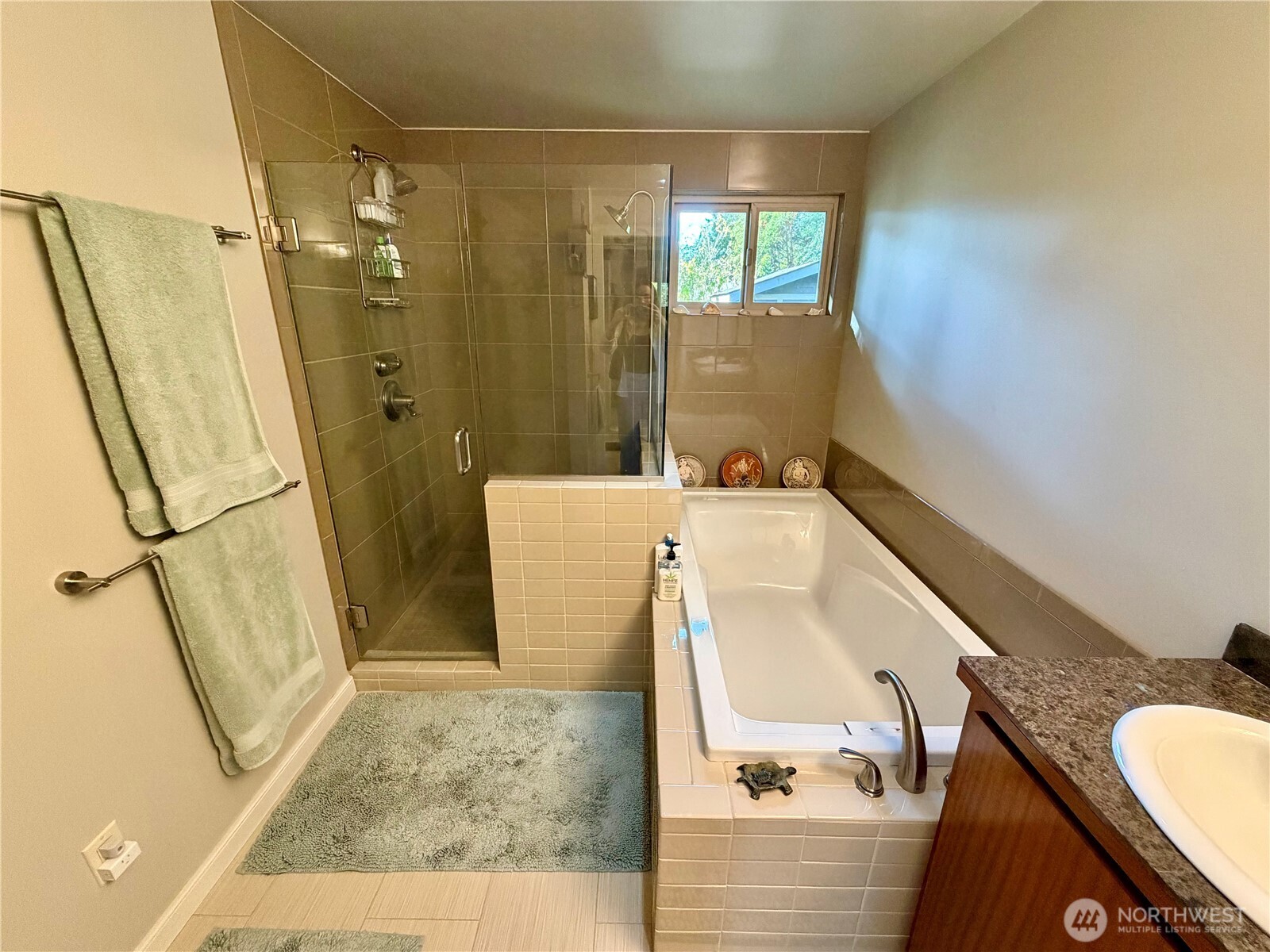 property viewer photo 17