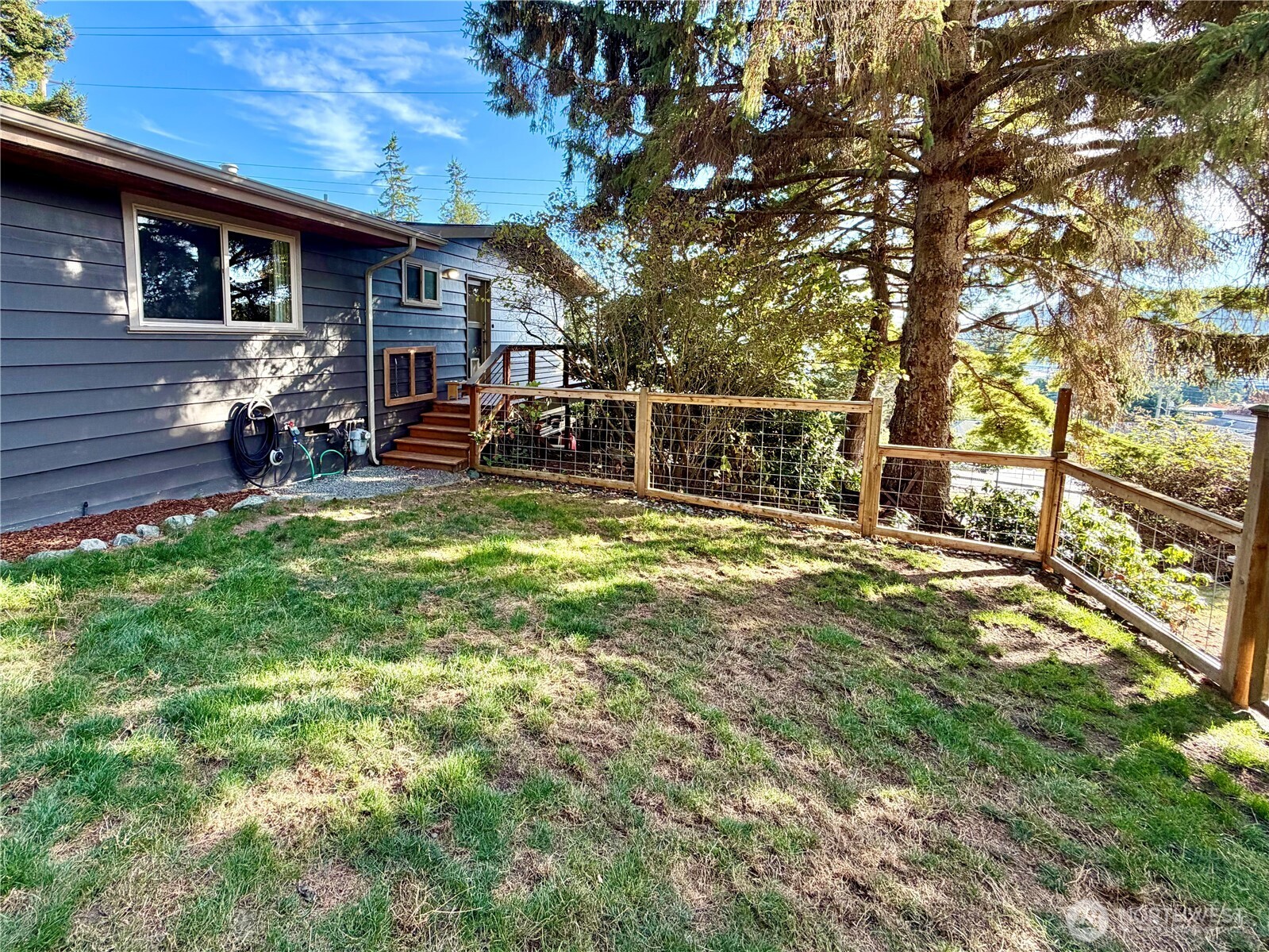property viewer photo 27