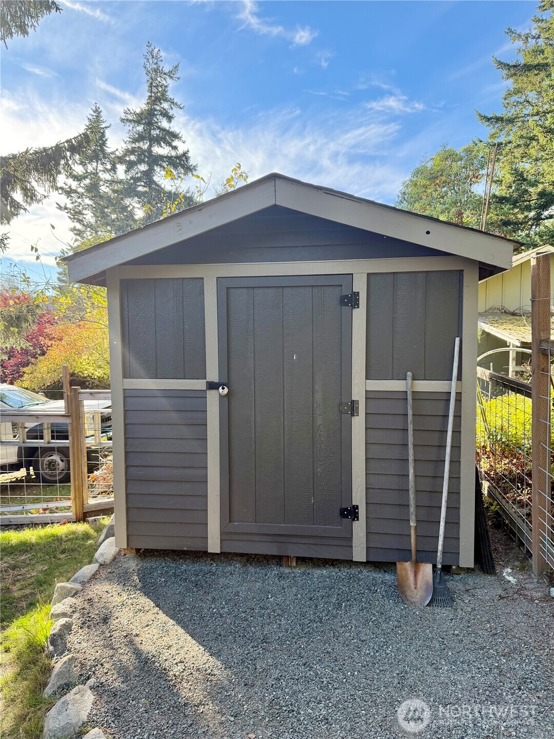 property viewer photo 30