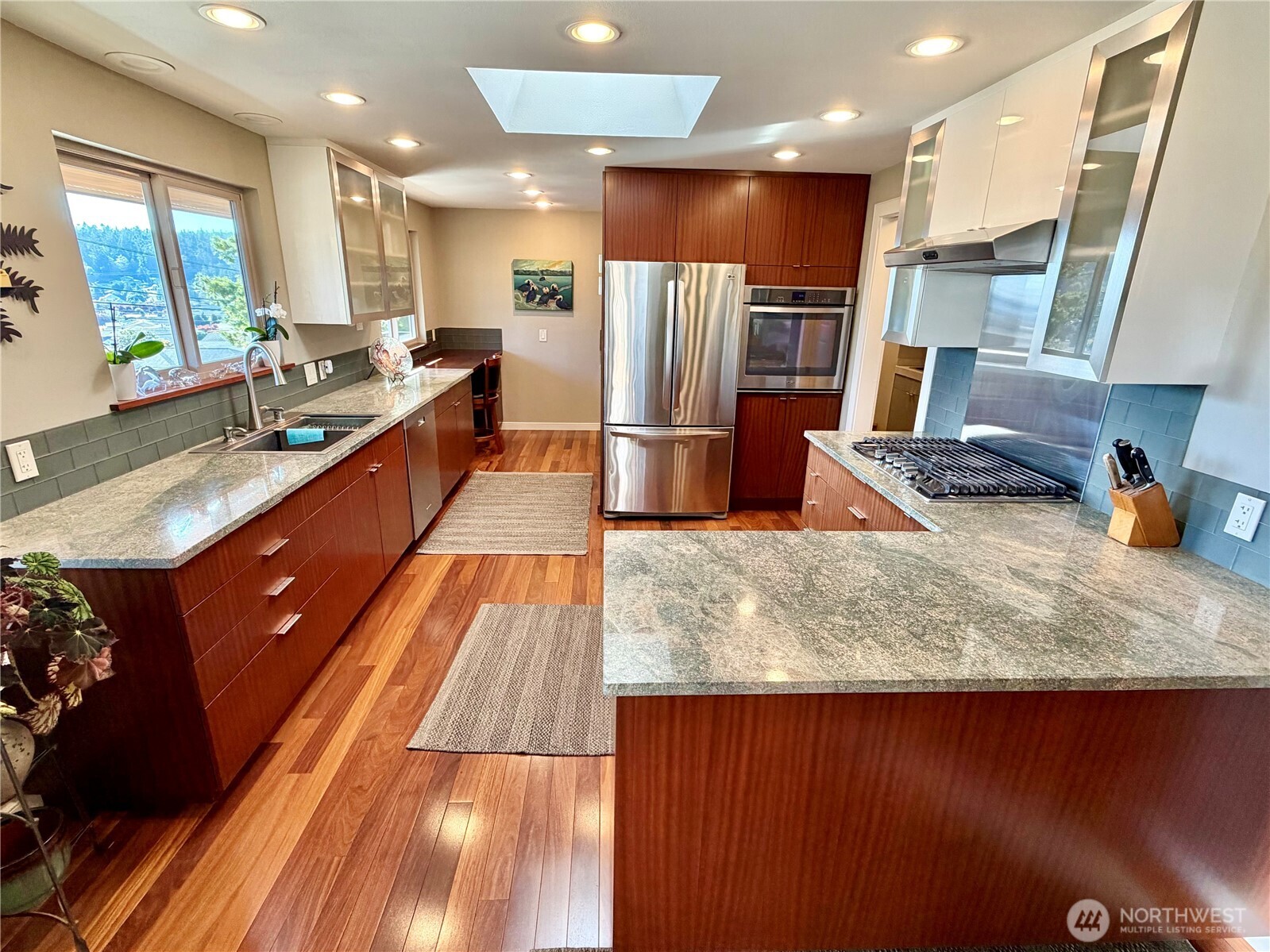 property viewer photo 7