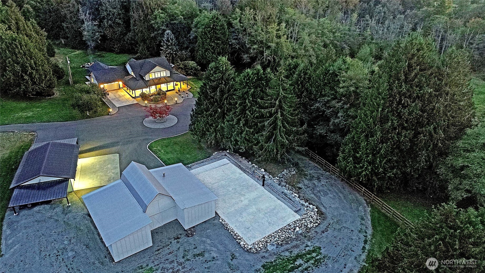main property photo 29