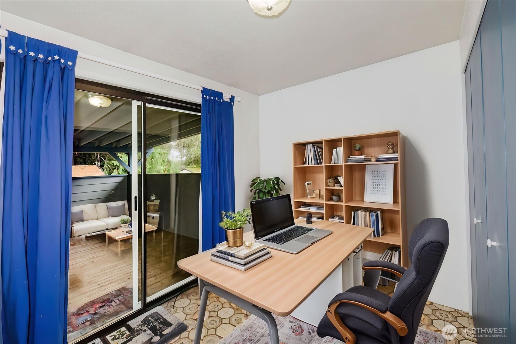 property viewer photo 10