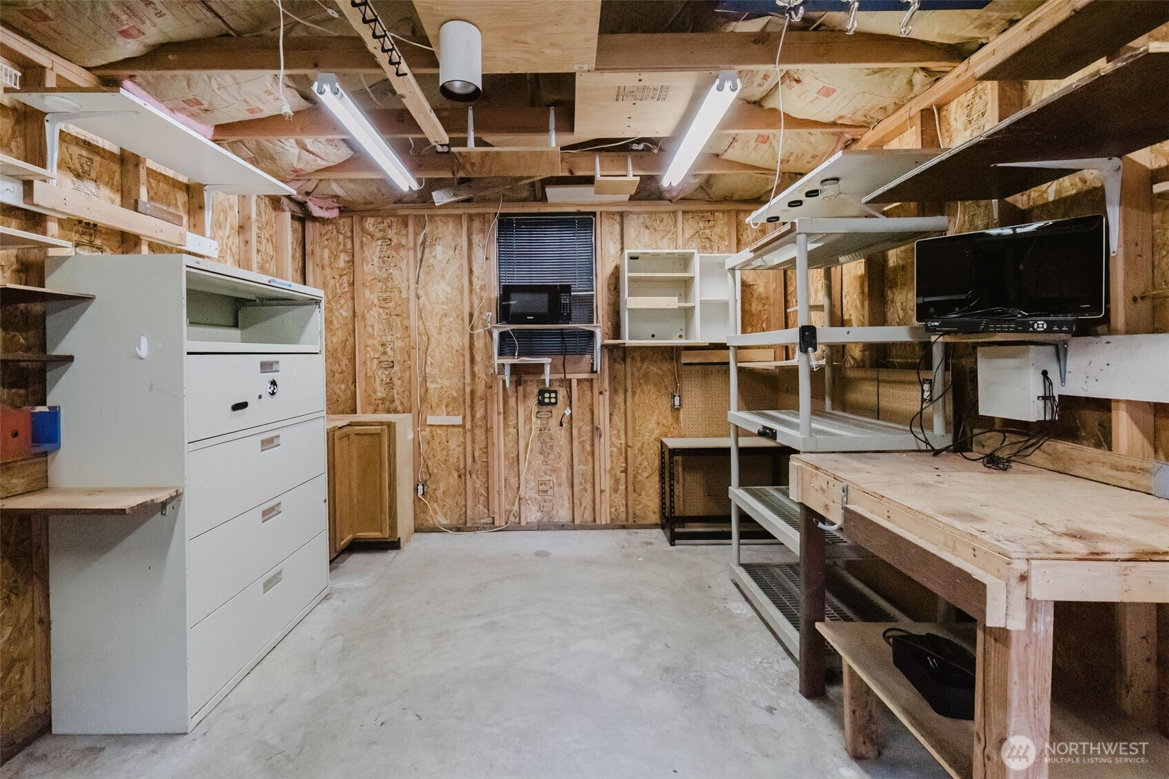 property viewer photo 27