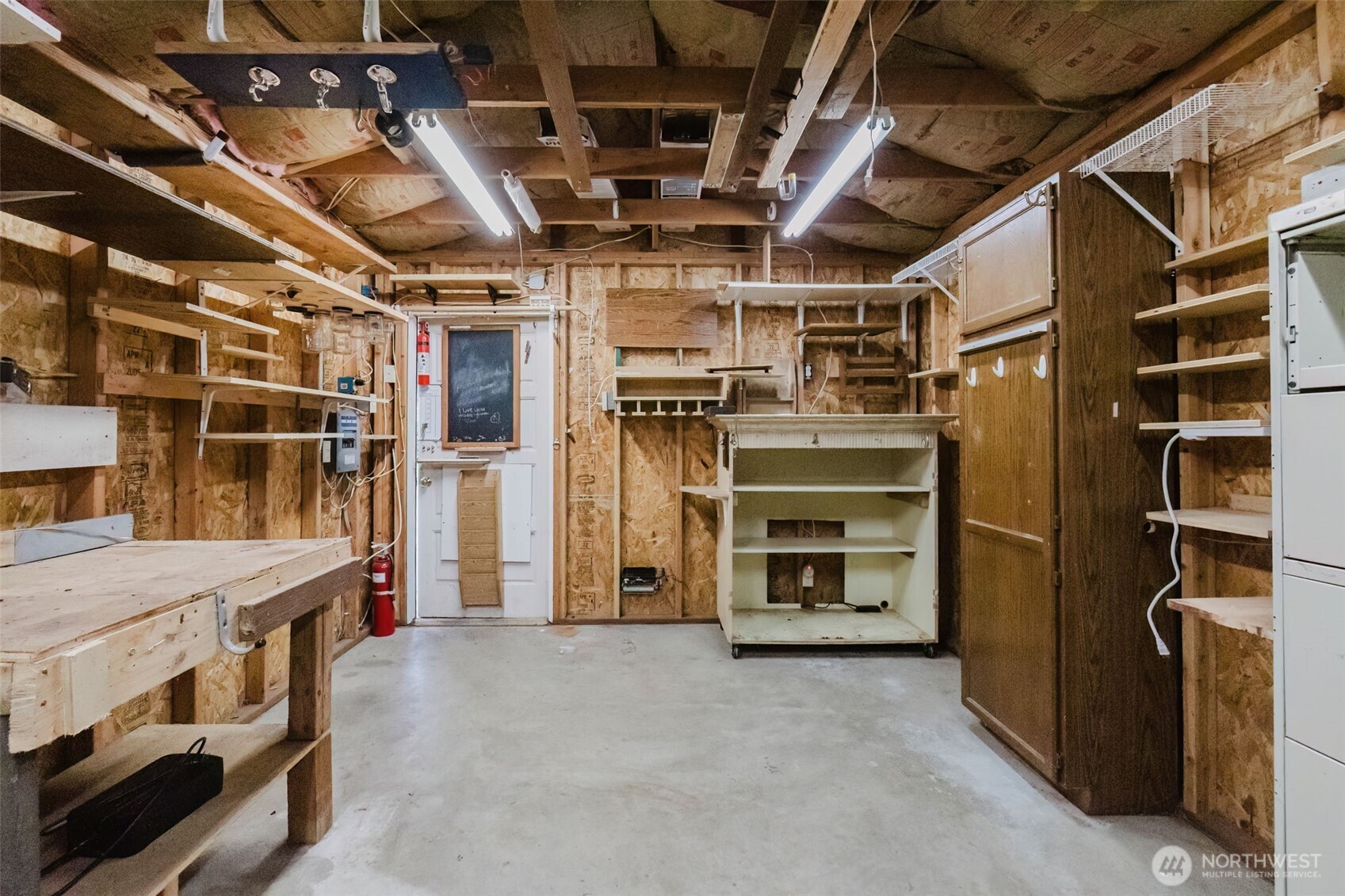 property viewer photo 28