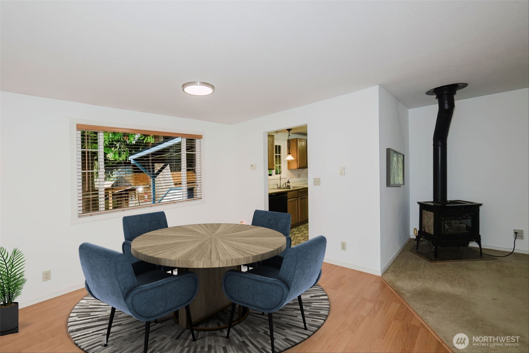 property viewer photo 5