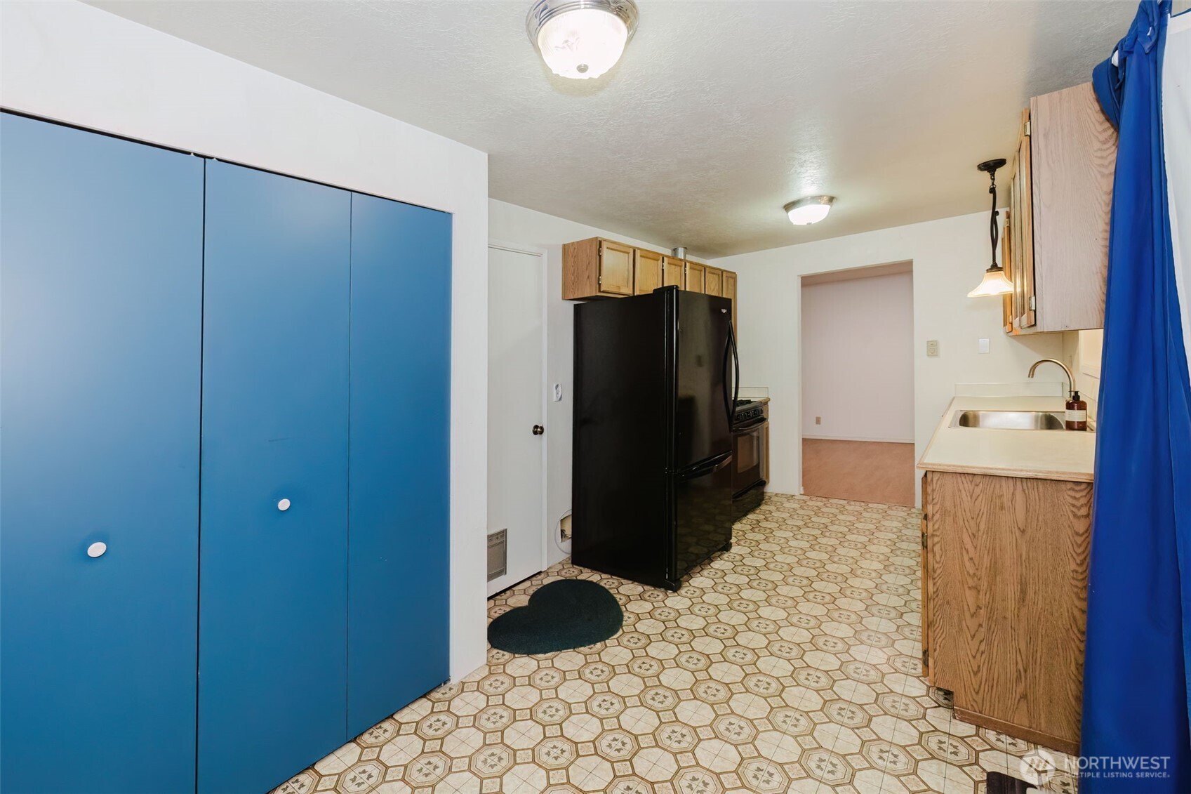 property viewer photo 8