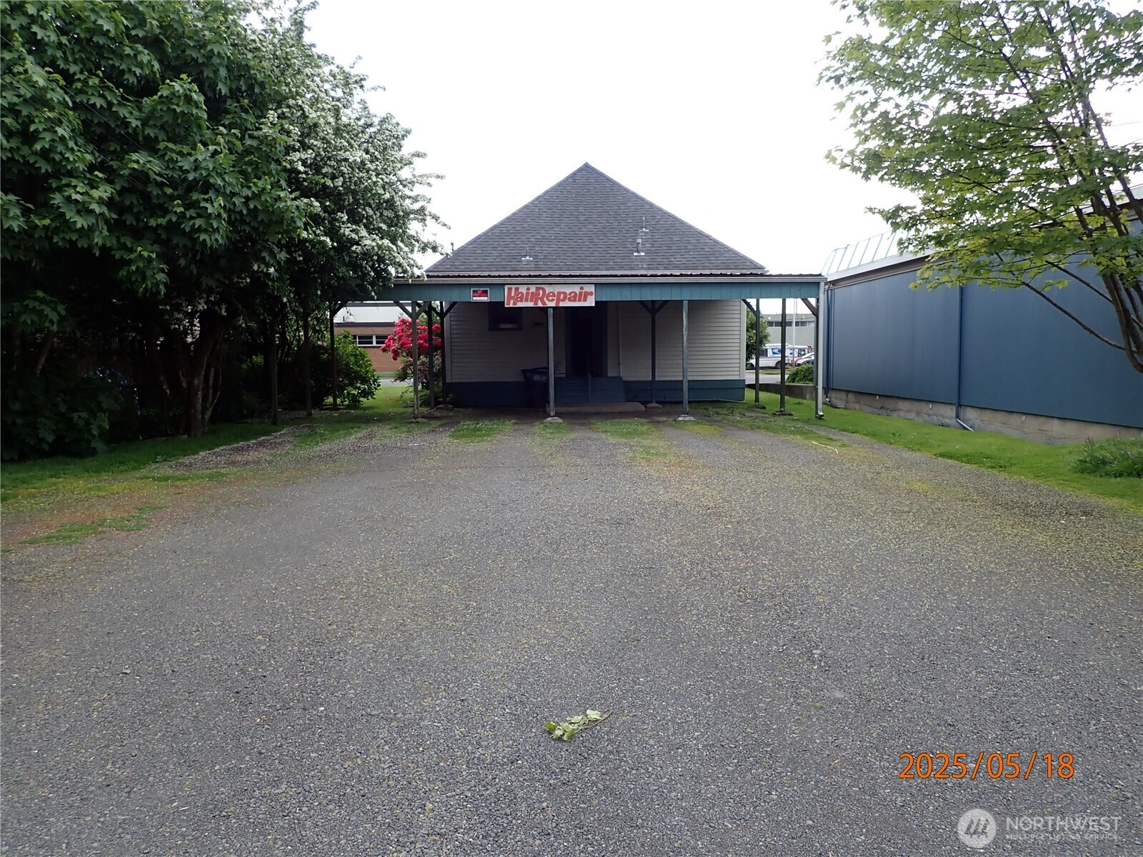 main property photo 20