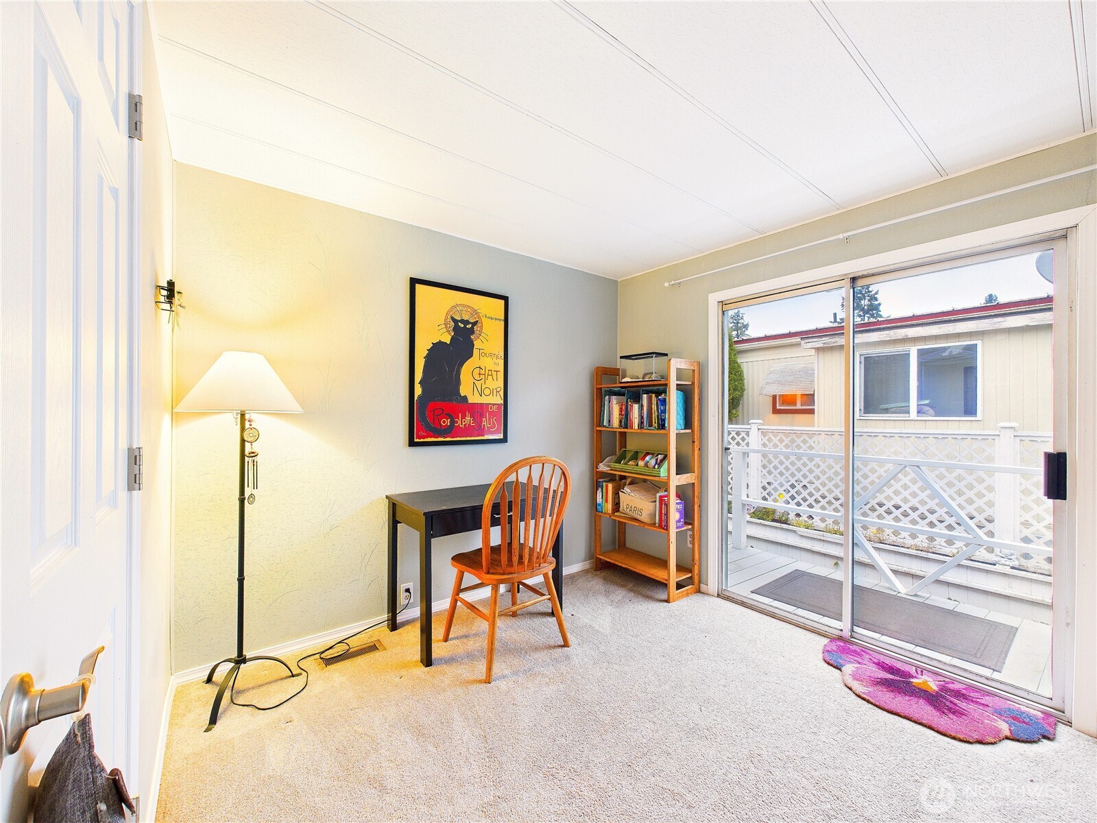 main property photo 19