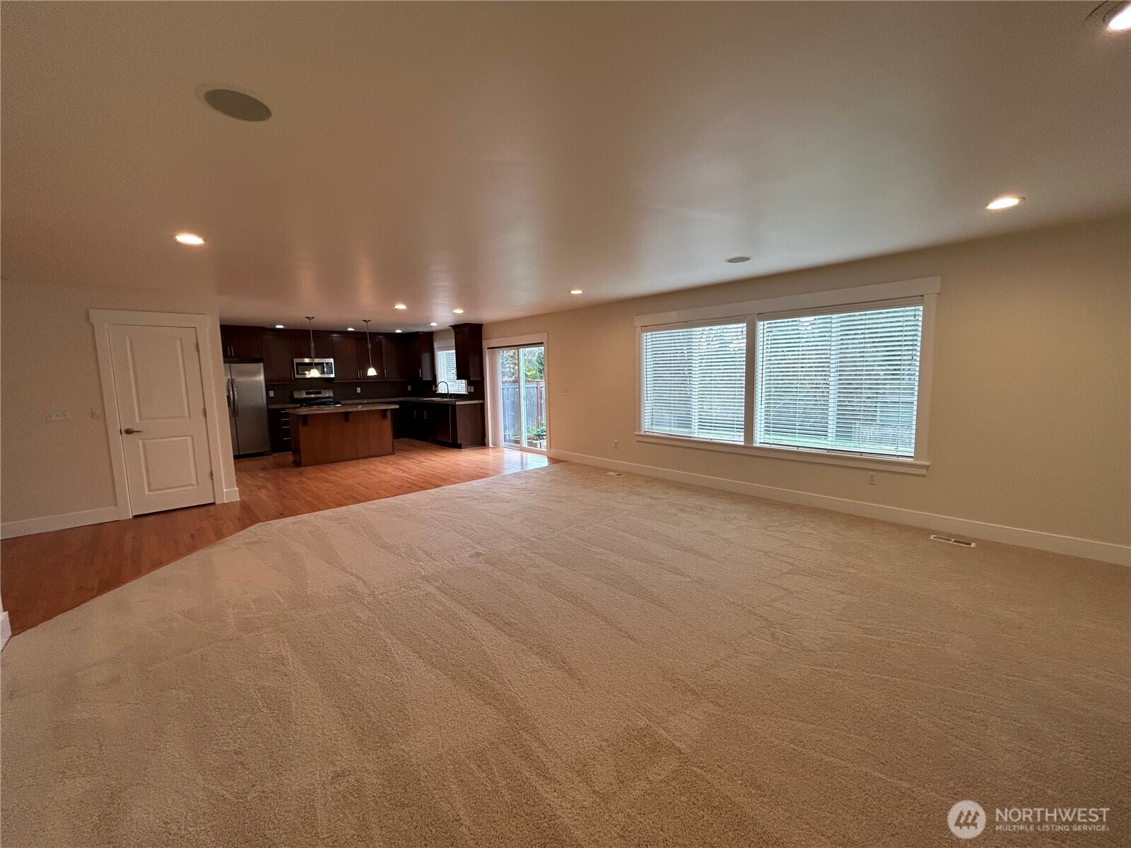 property viewer photo 14