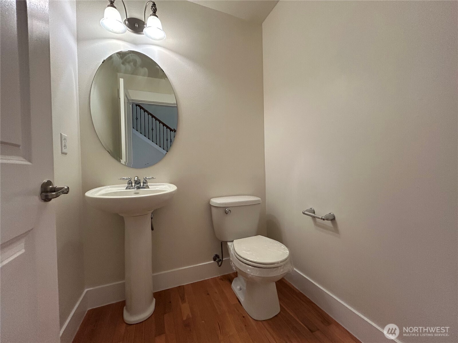 property viewer photo 16