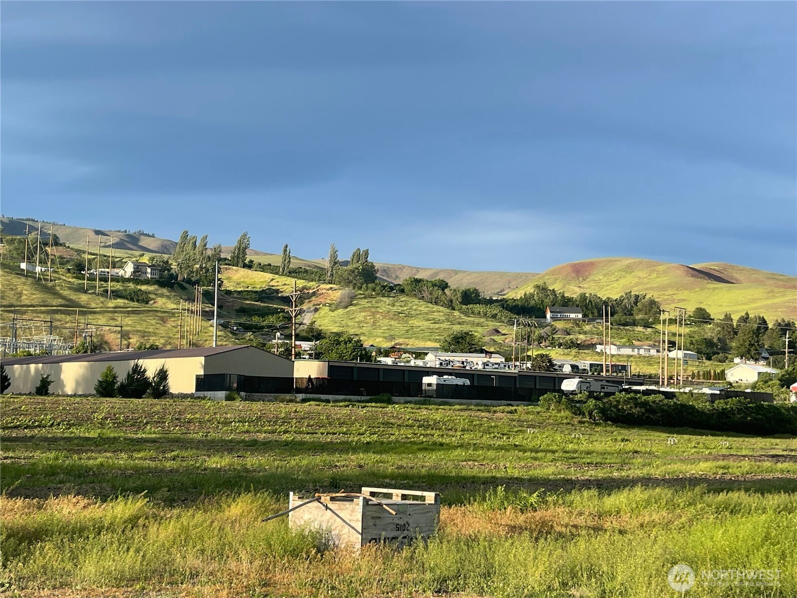 main property photo 4
