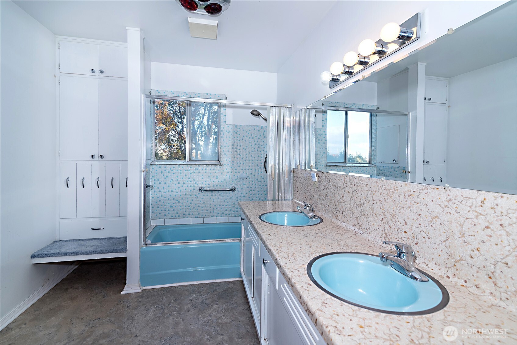 property viewer photo 17