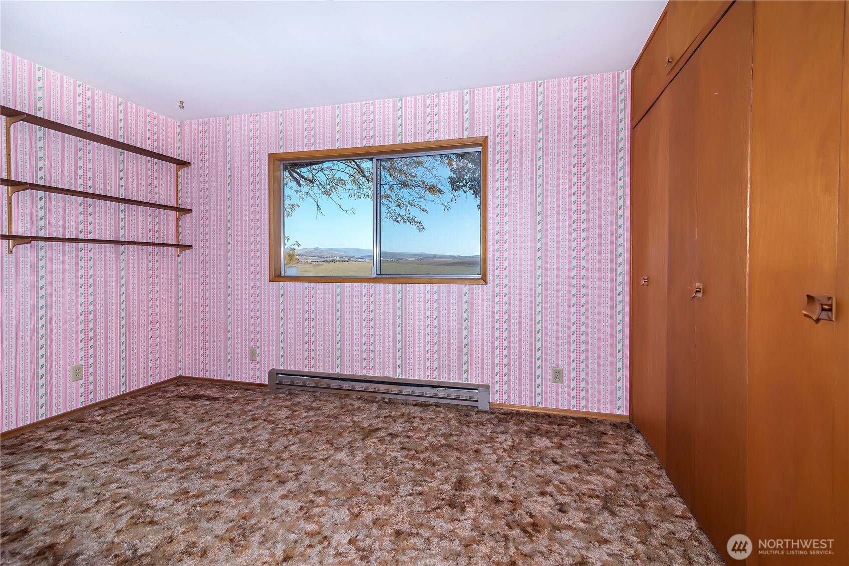 property viewer photo 19