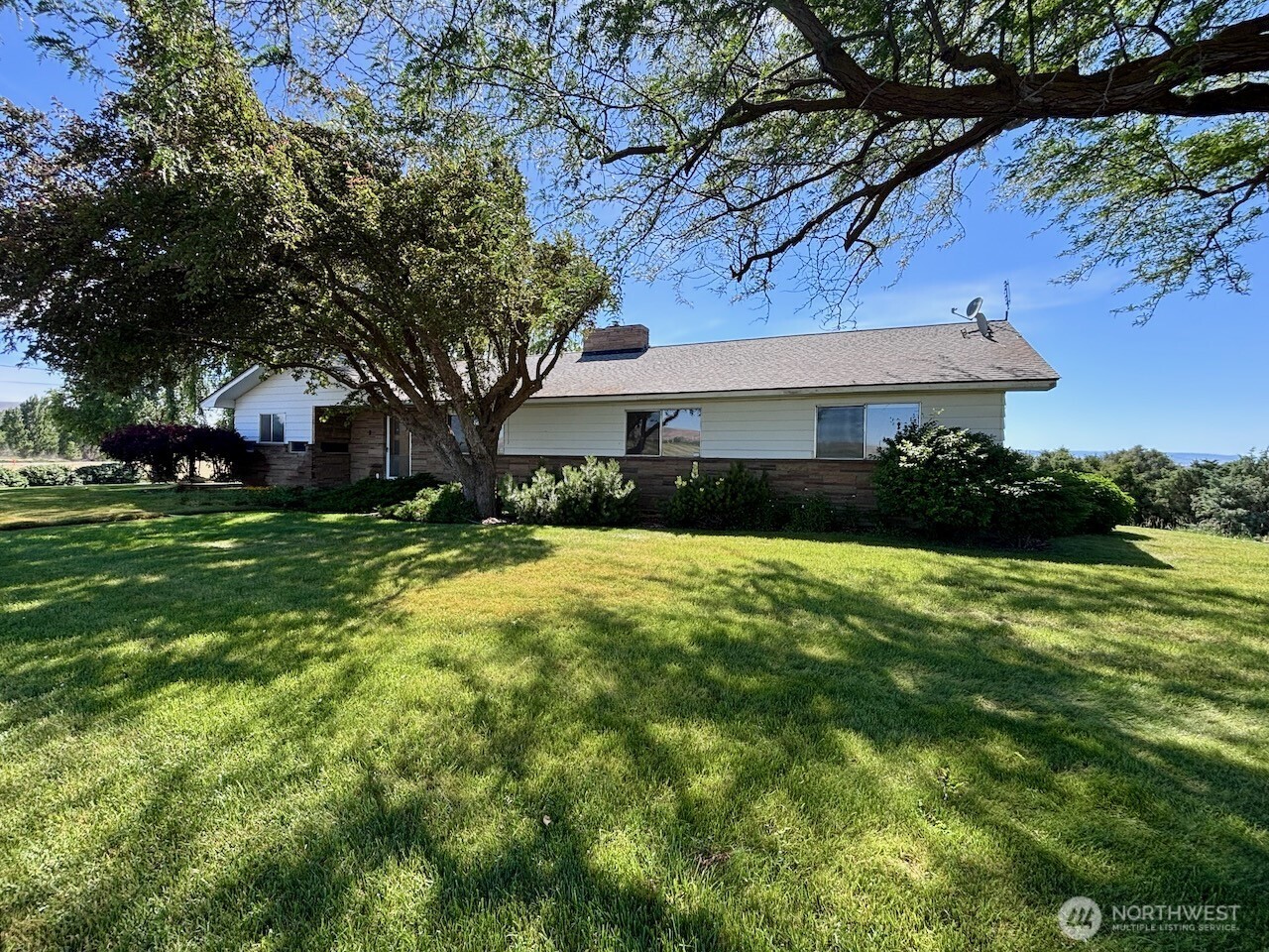 property viewer photo 2