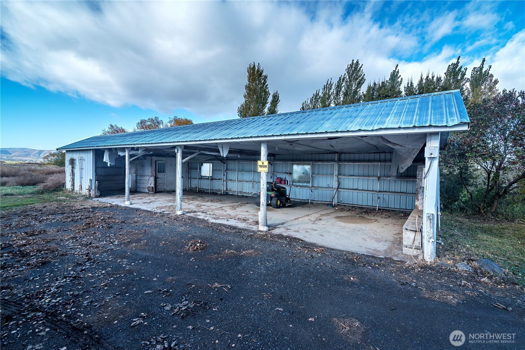 property viewer photo 32