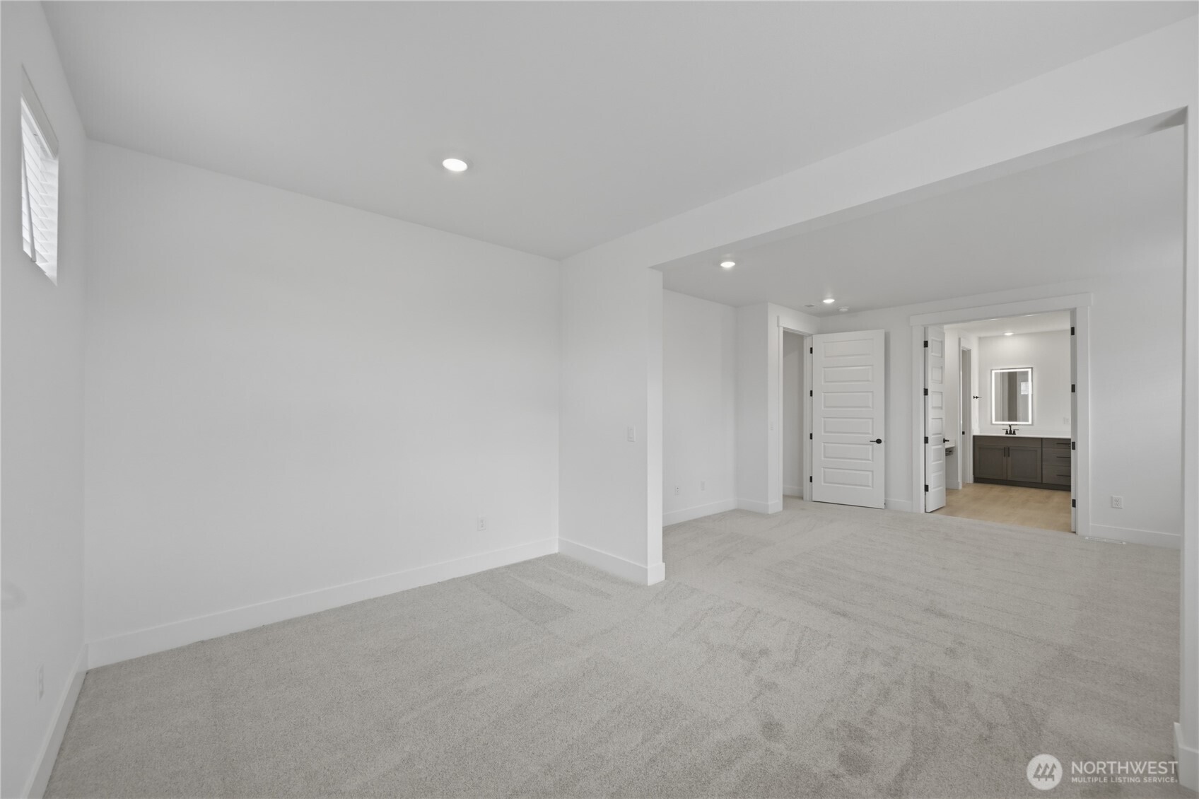 property viewer photo 11