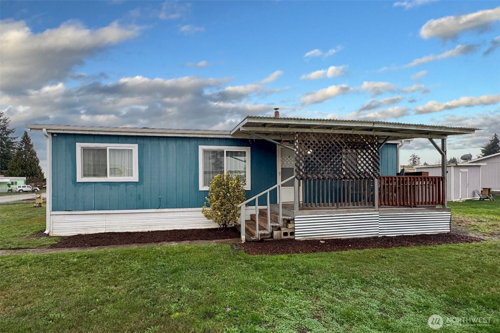 main property photo 33