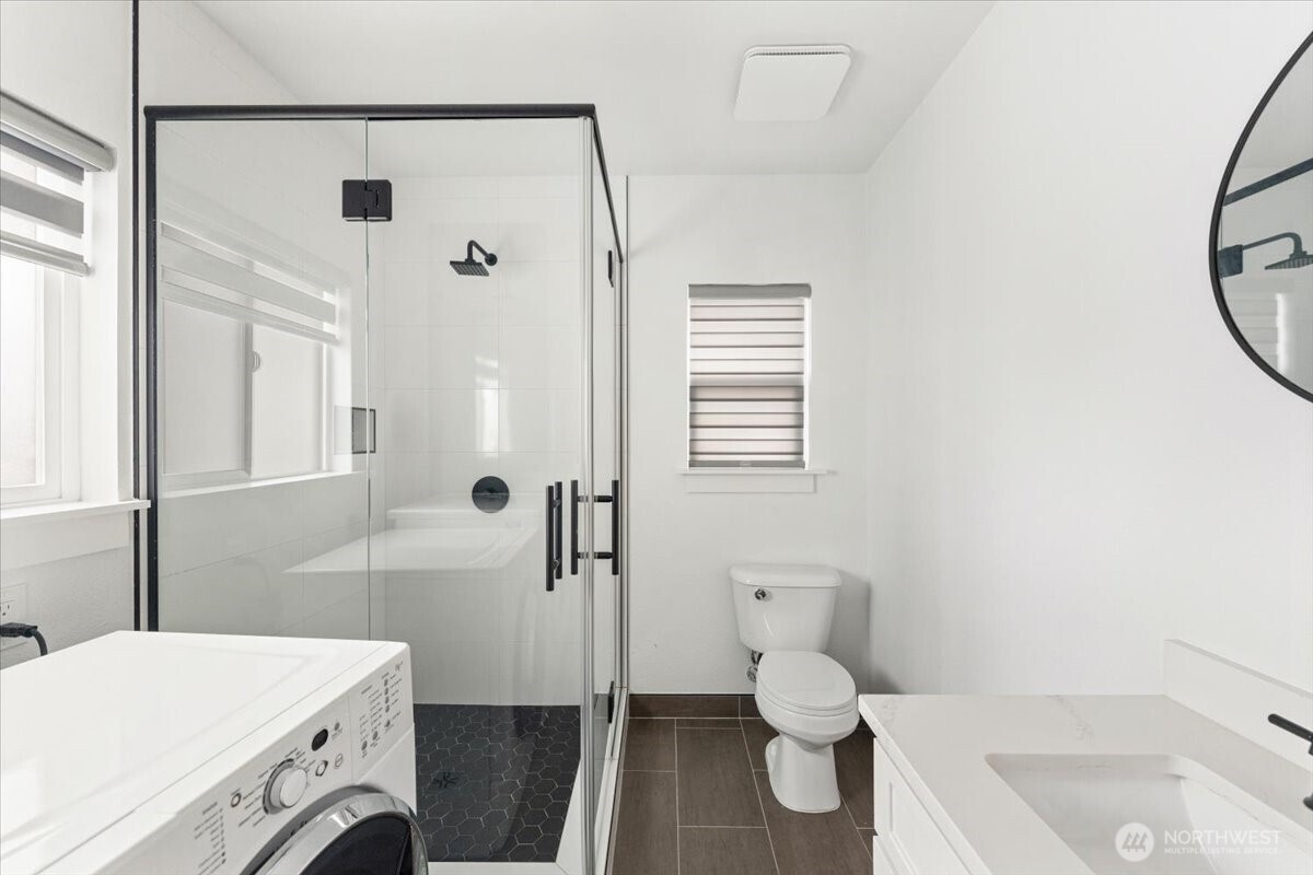 property viewer photo 6