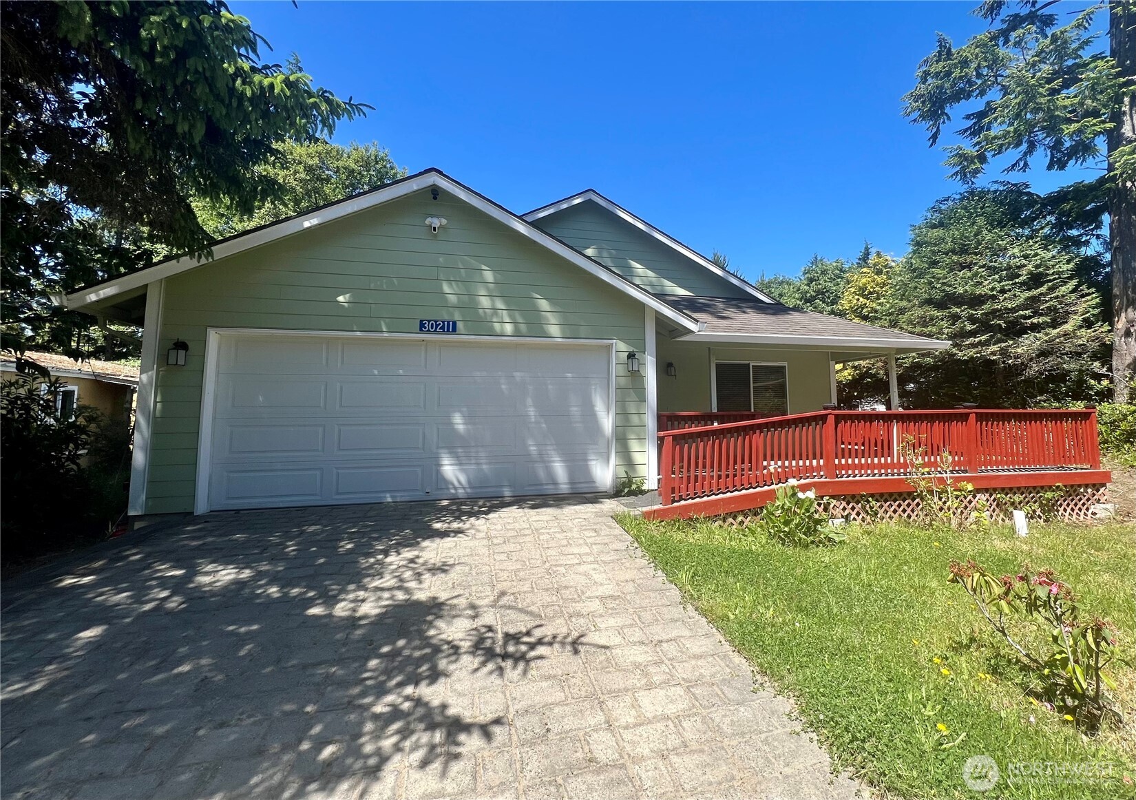 main property photo 2