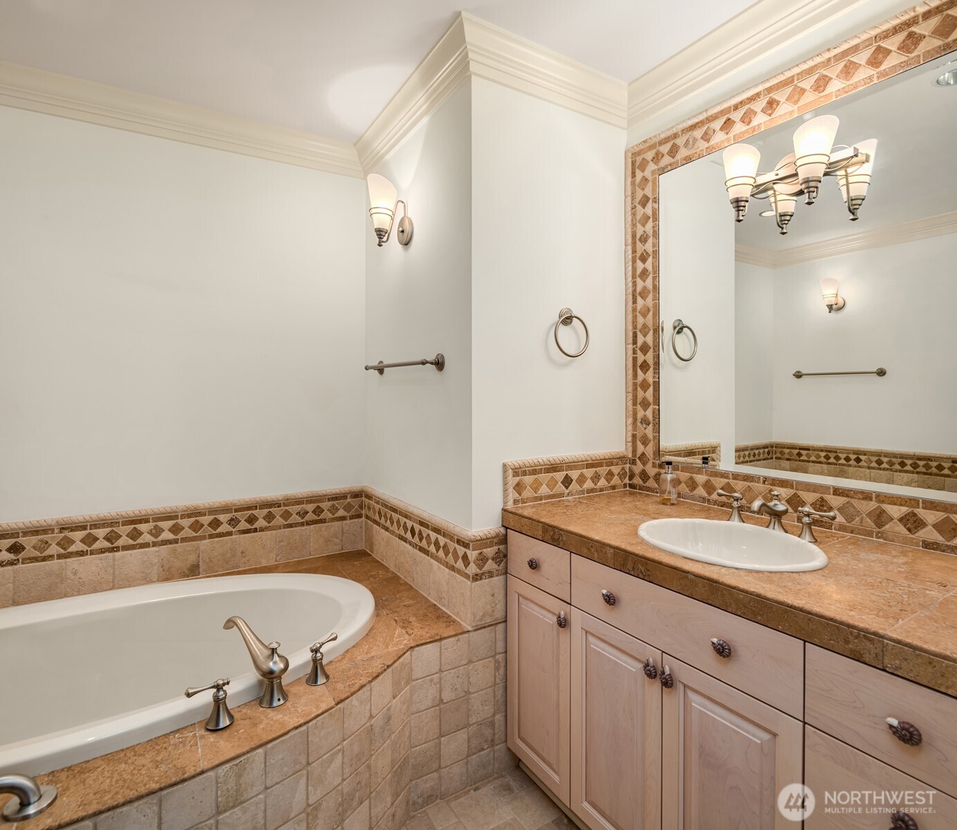 property viewer photo 24
