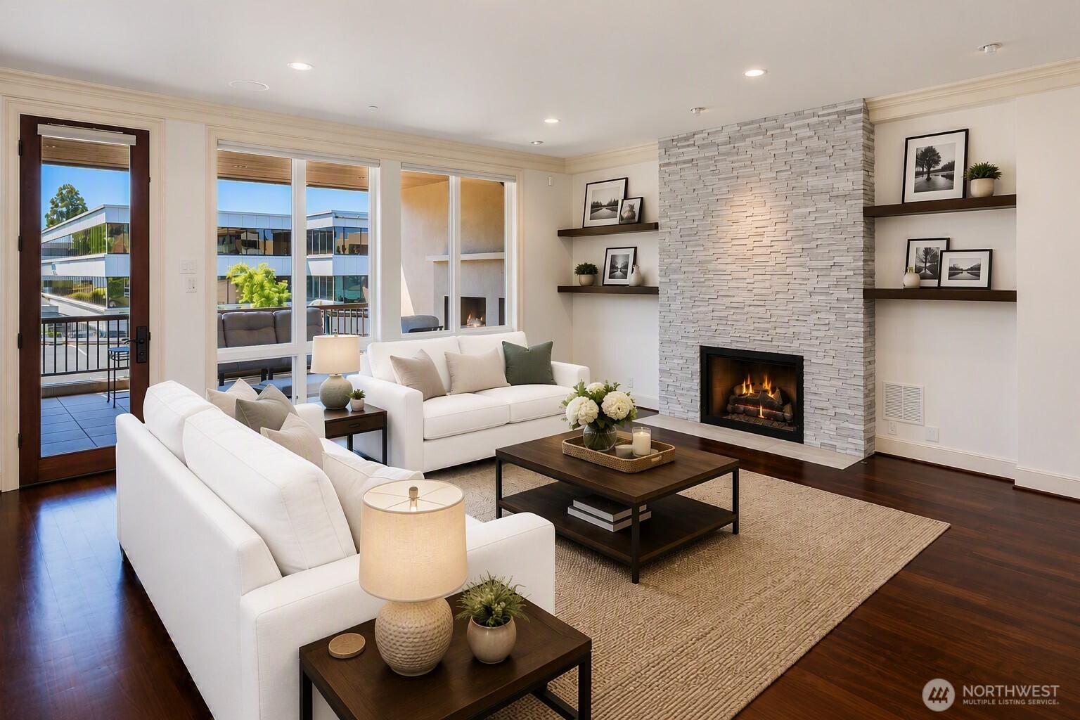 property viewer photo 7