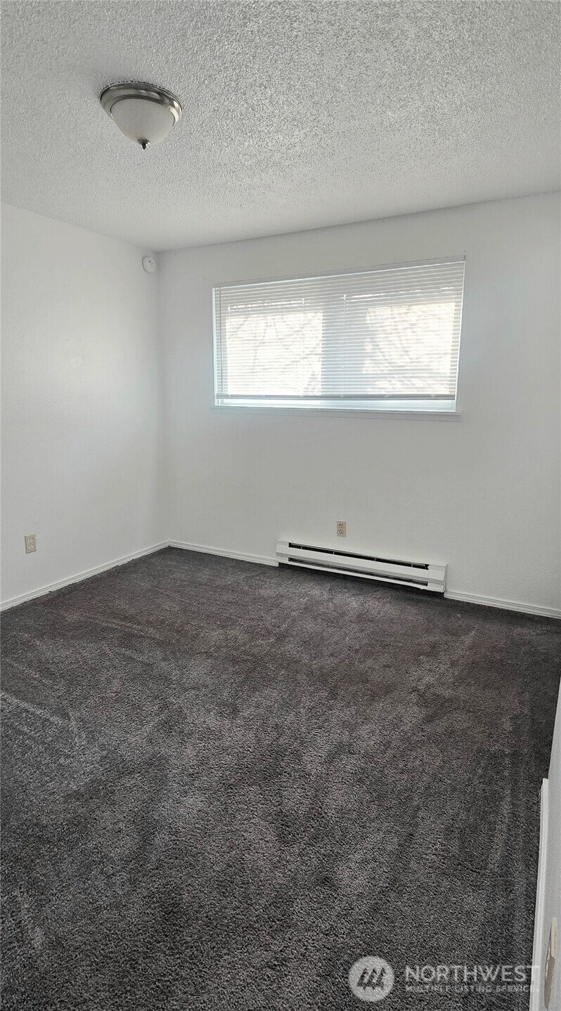property viewer photo 5