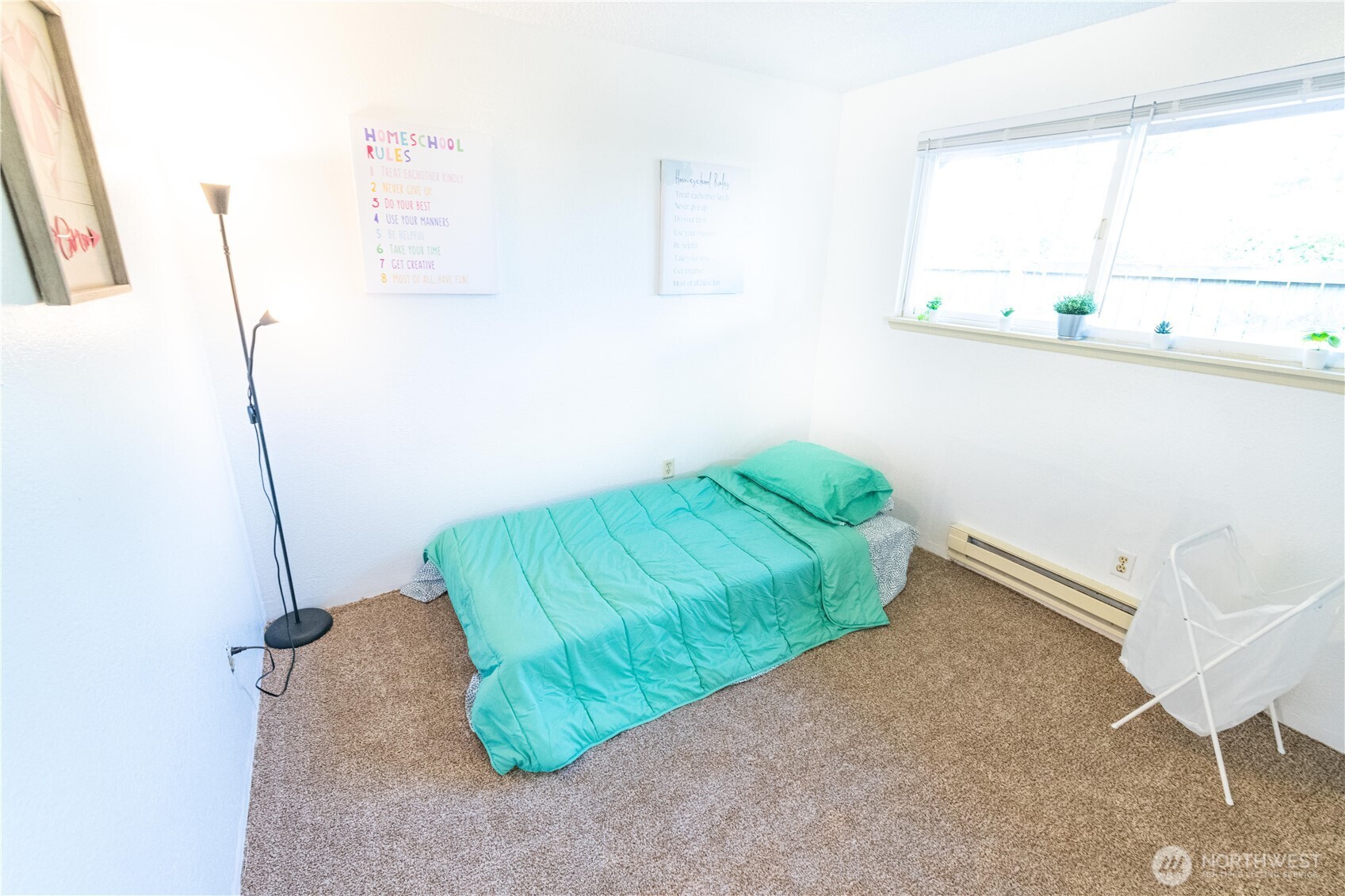 property viewer photo 3