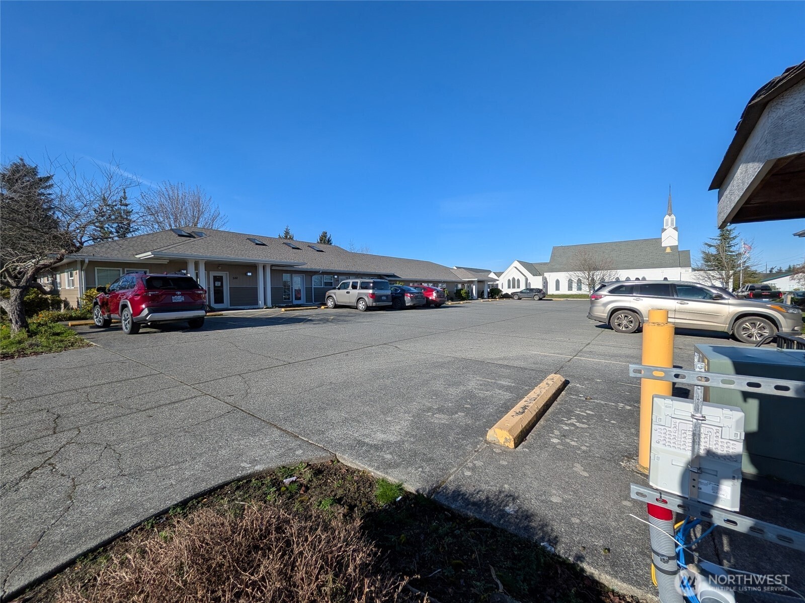 main property photo 25