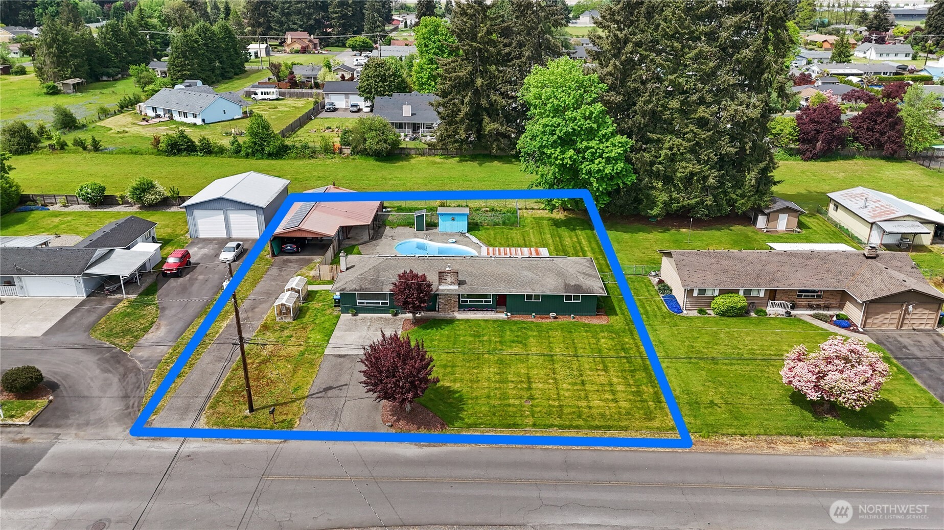 main property photo 35