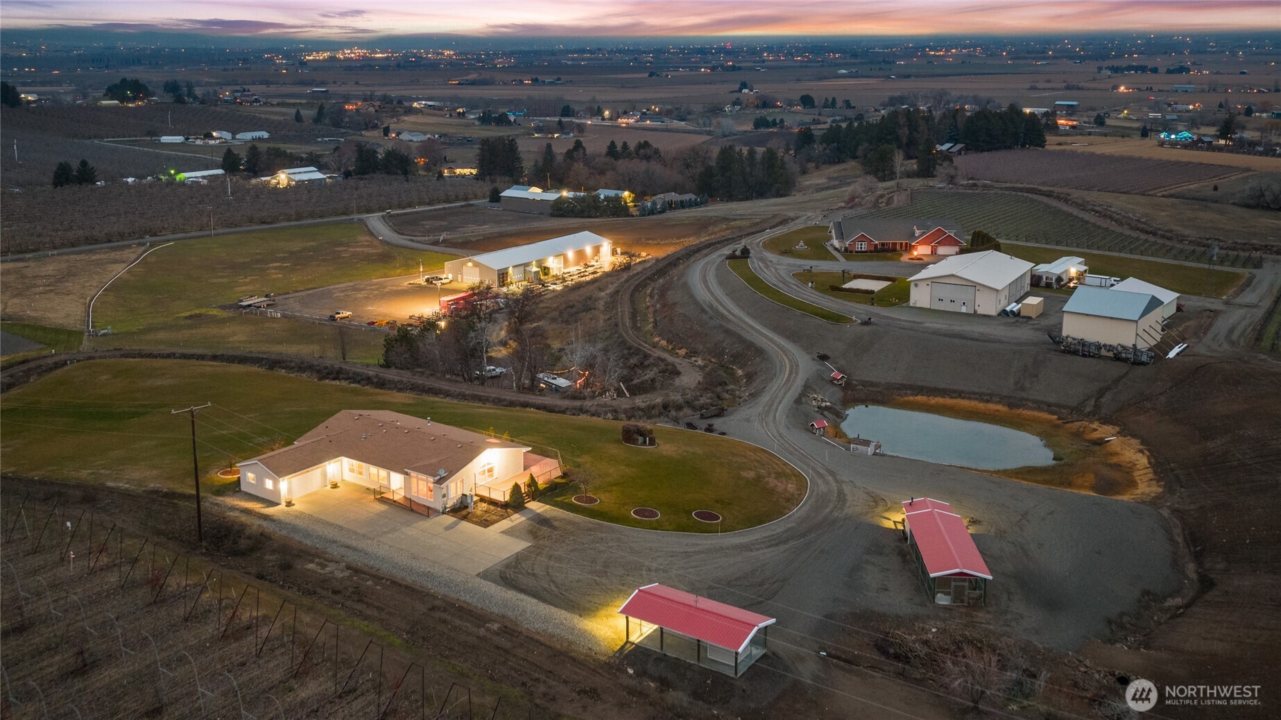 main property photo 32