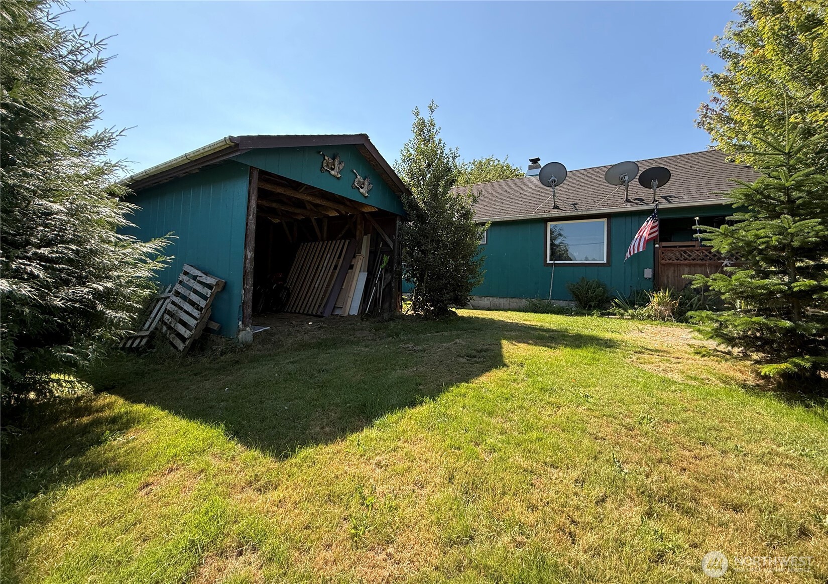 main property photo 2