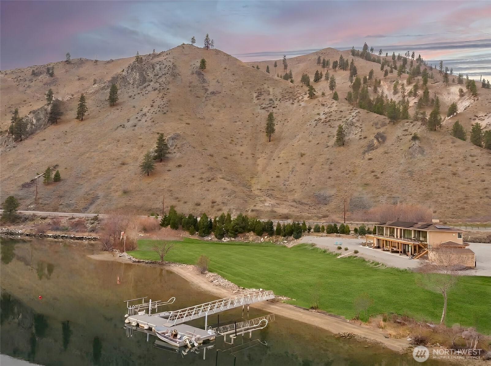 main property photo 4