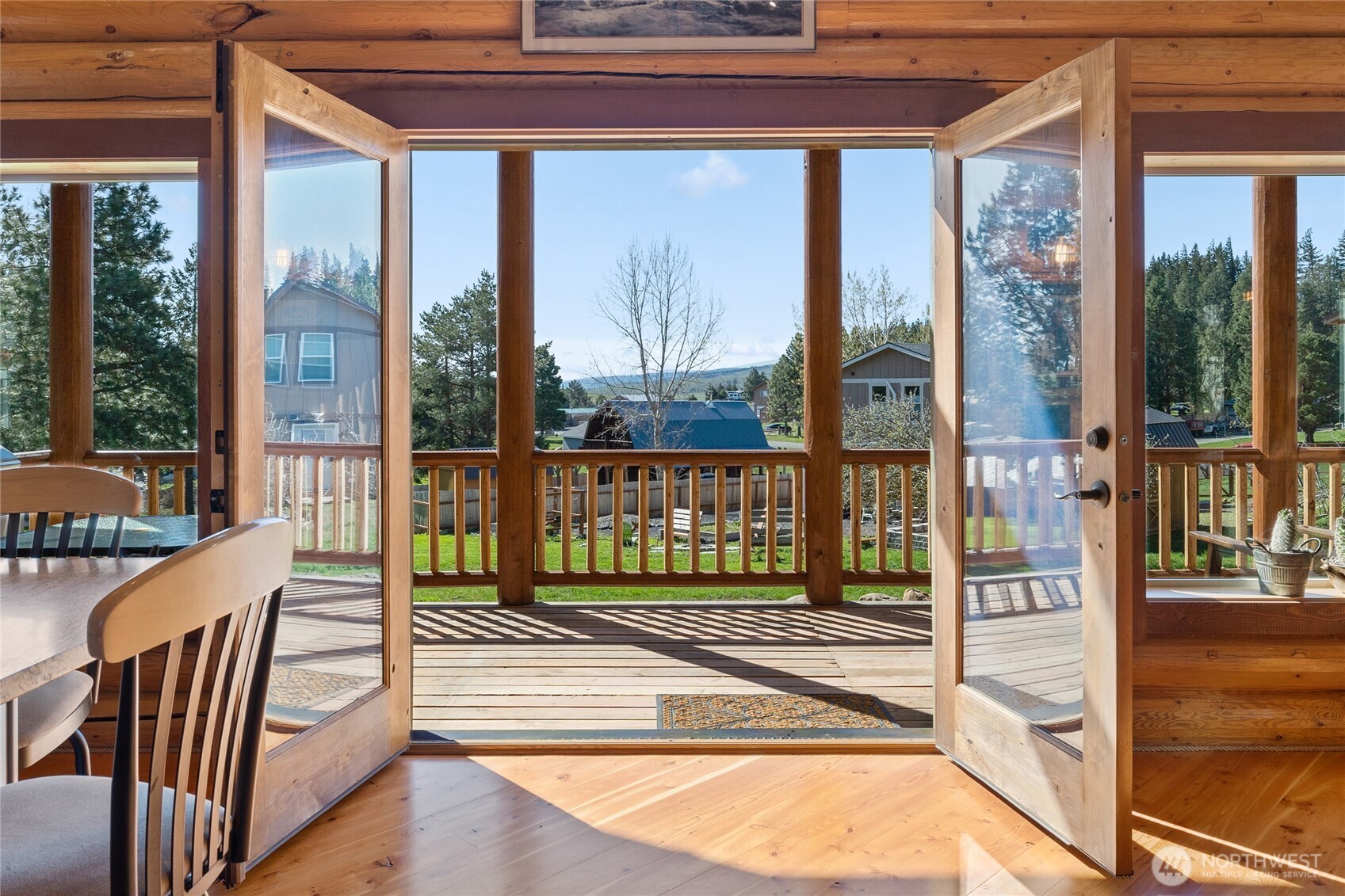 main property photo 19