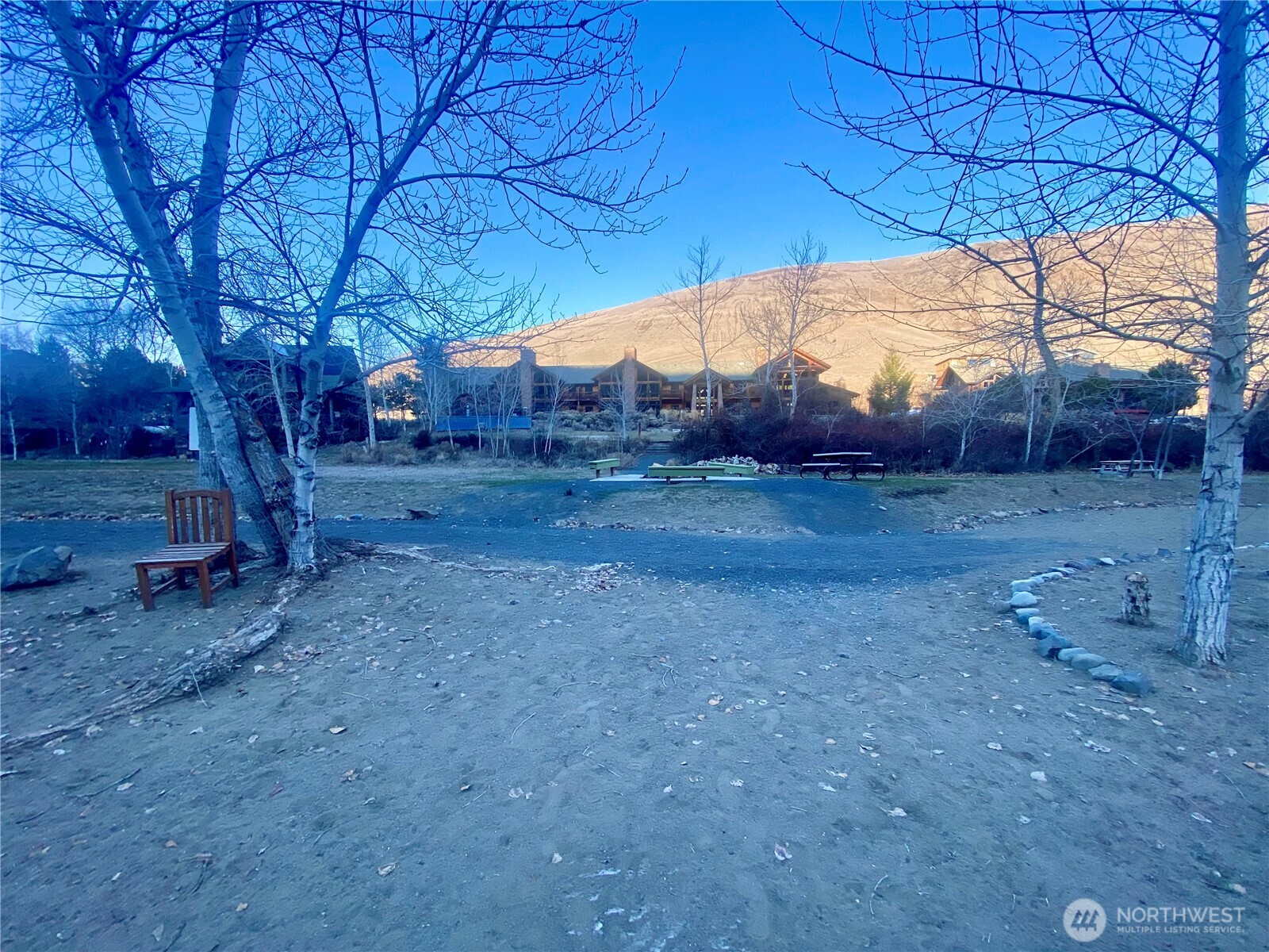 main property photo 21