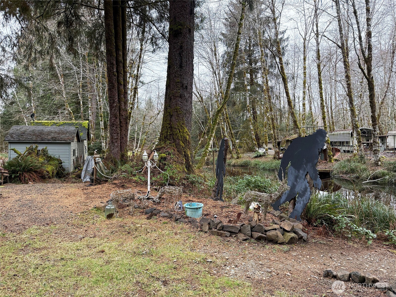 property viewer photo 19