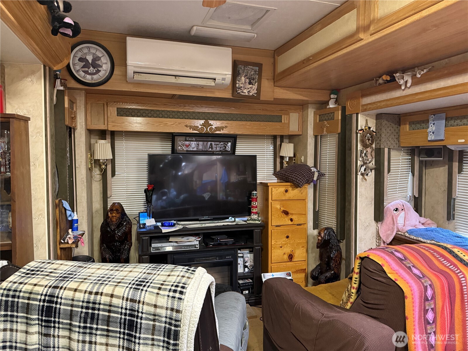 property viewer photo 6