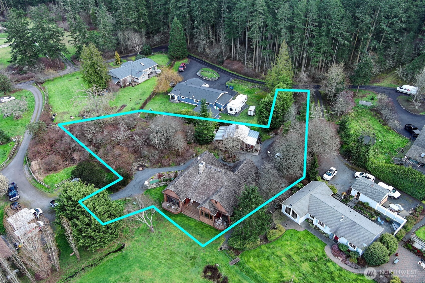 main property photo 36