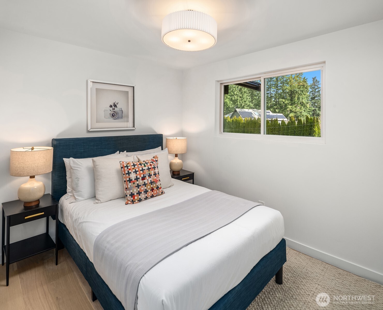 property viewer photo 17