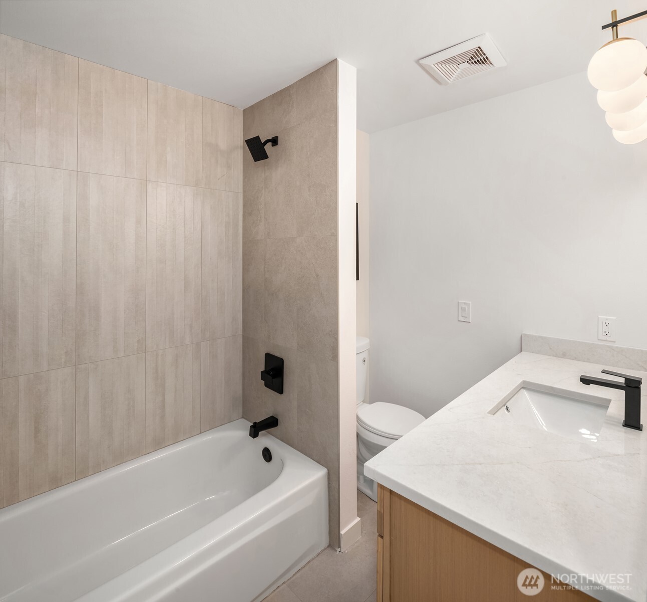 property viewer photo 19