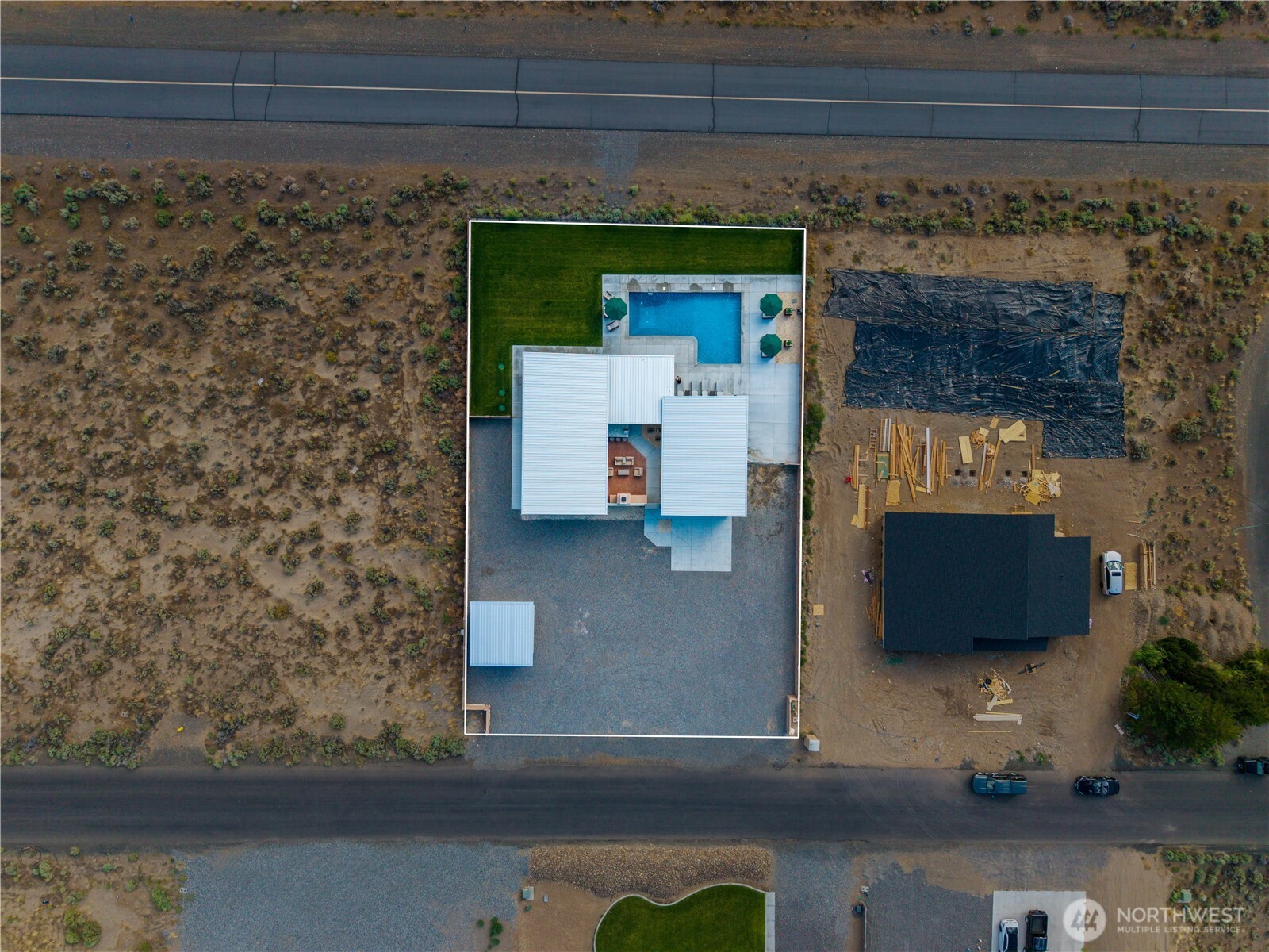main property photo 33