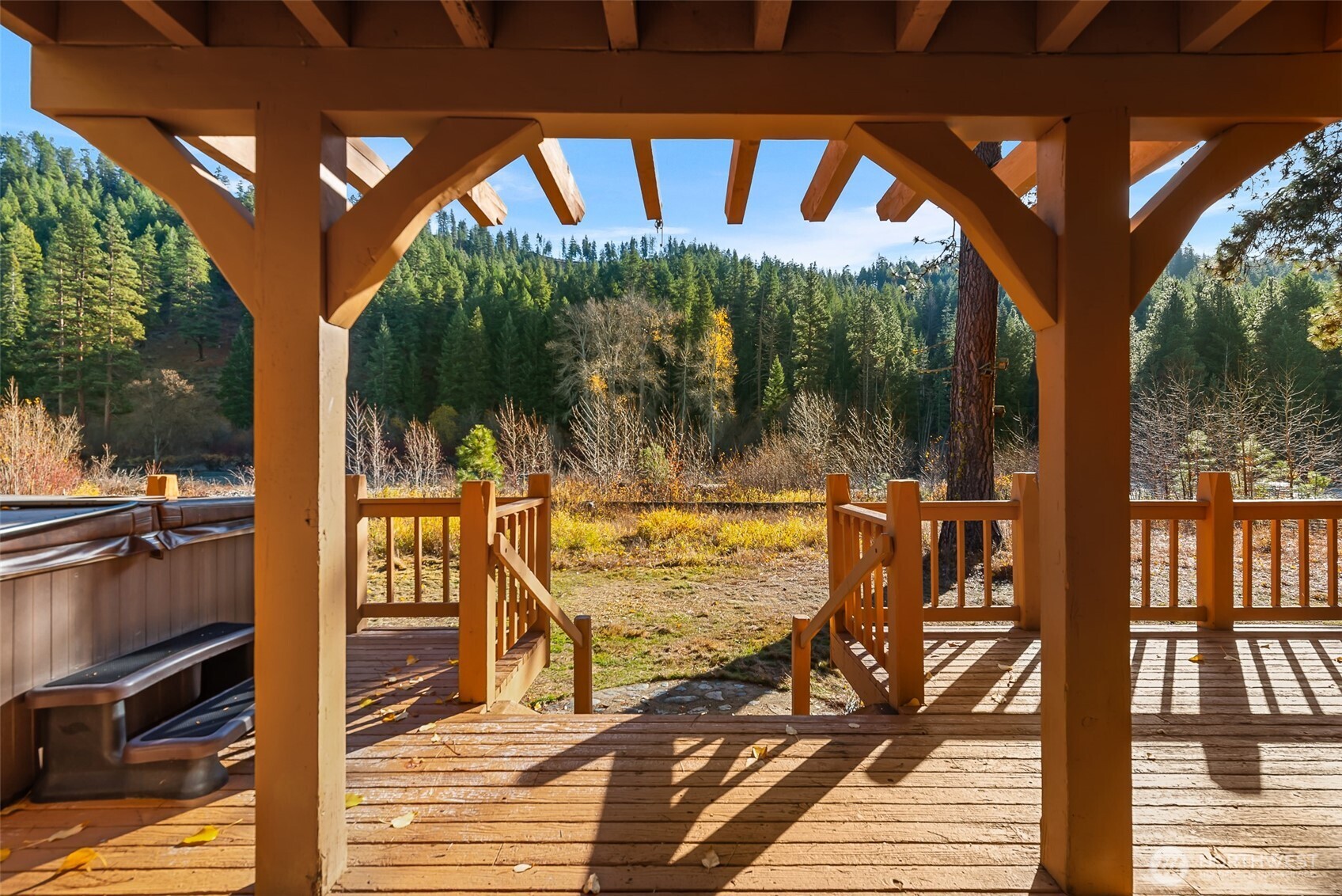 main property photo 27