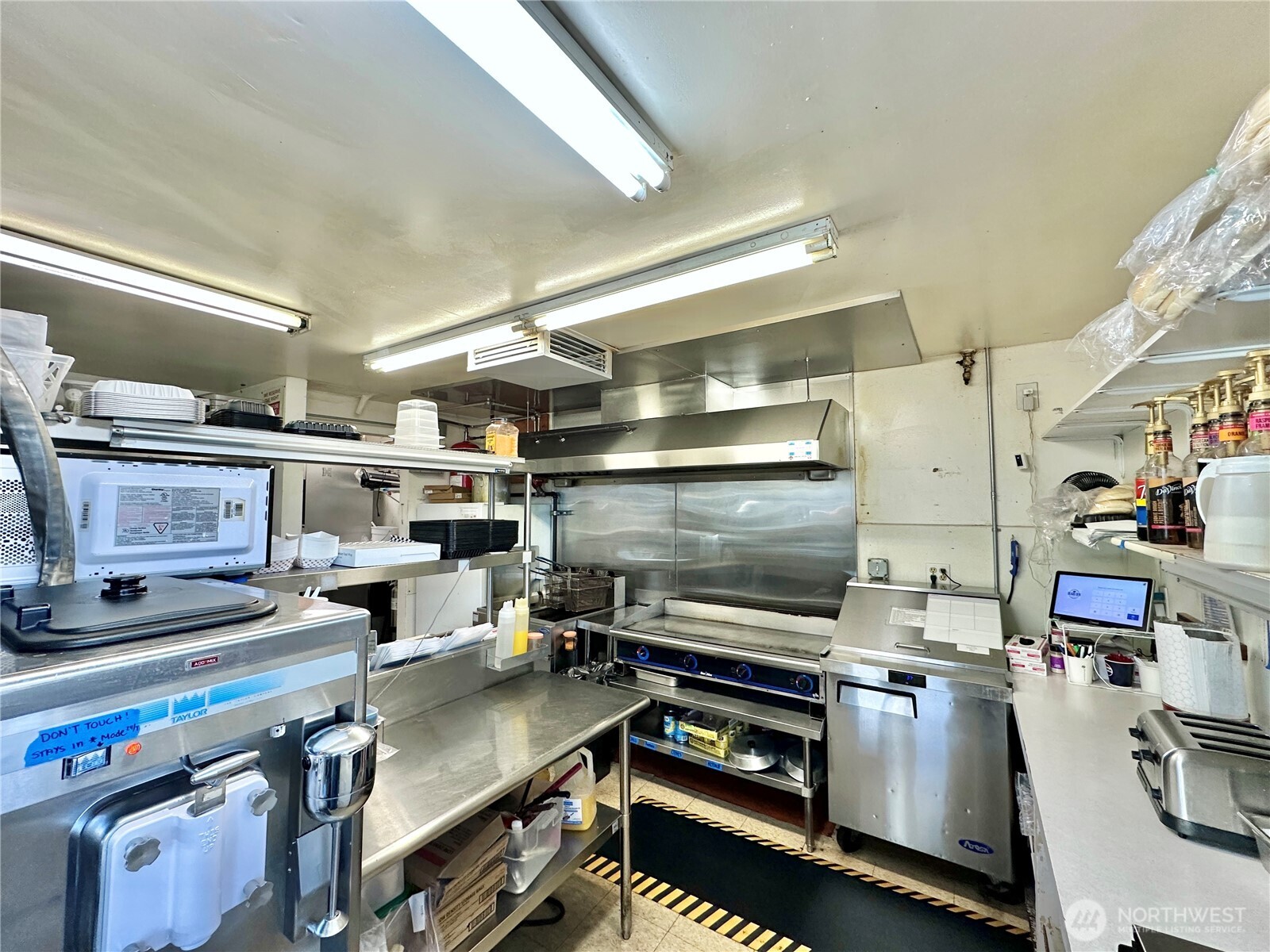 main property photo 7