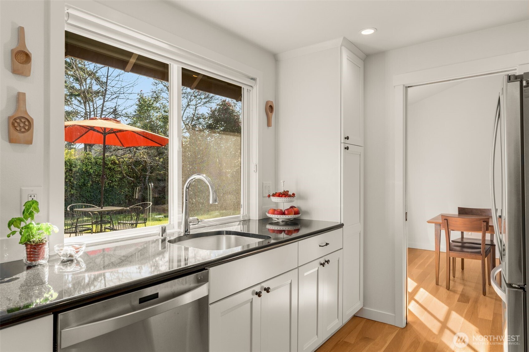 property viewer photo 10