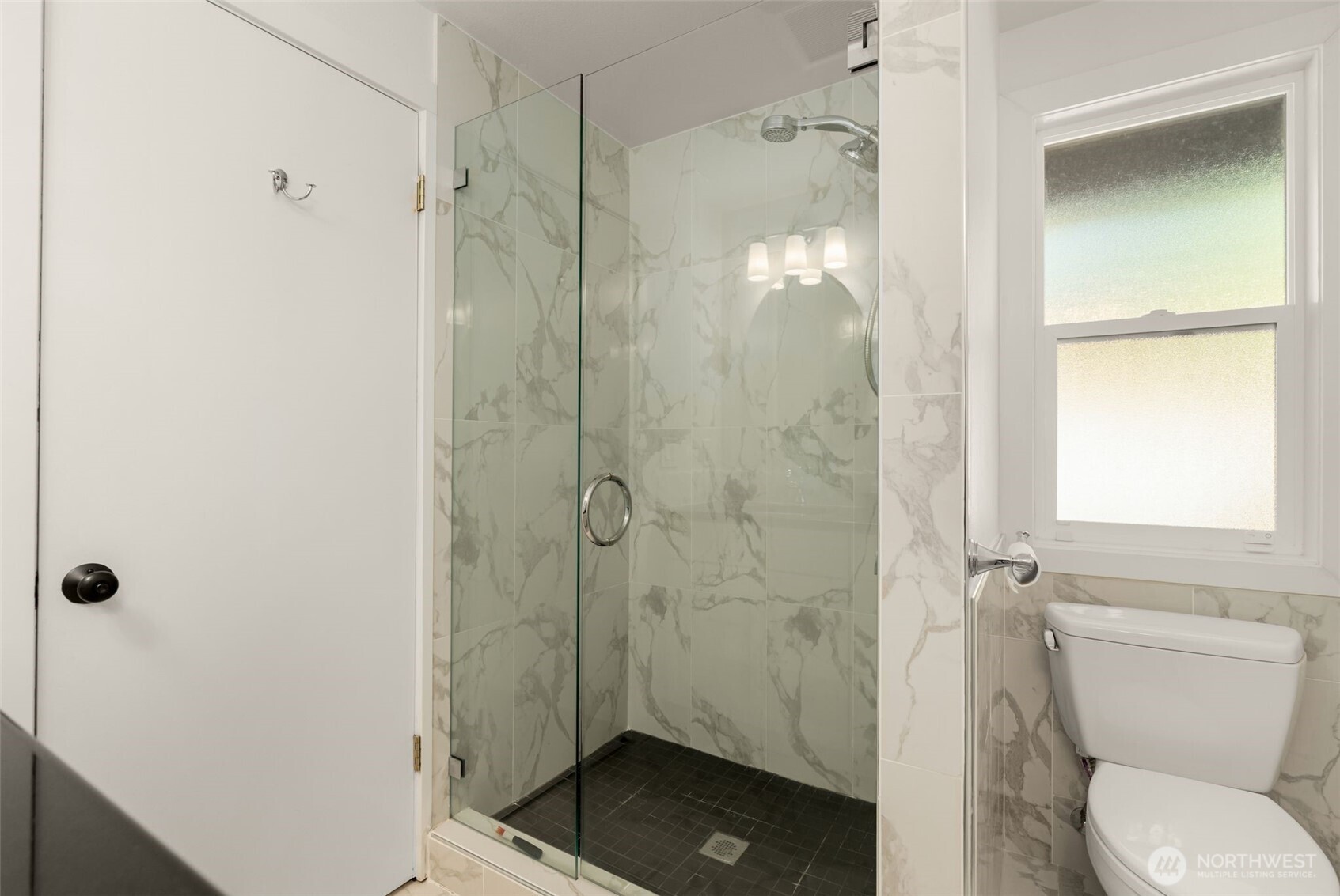 property viewer photo 22
