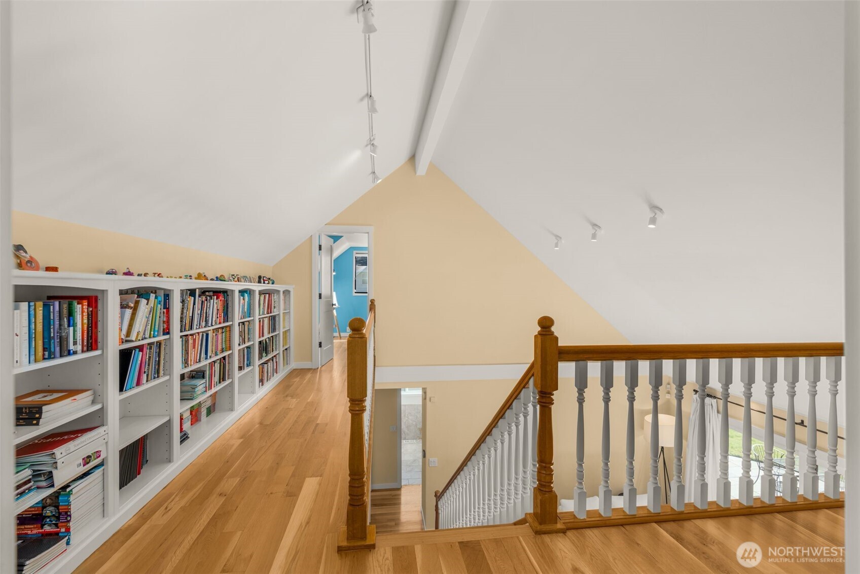 property viewer photo 24