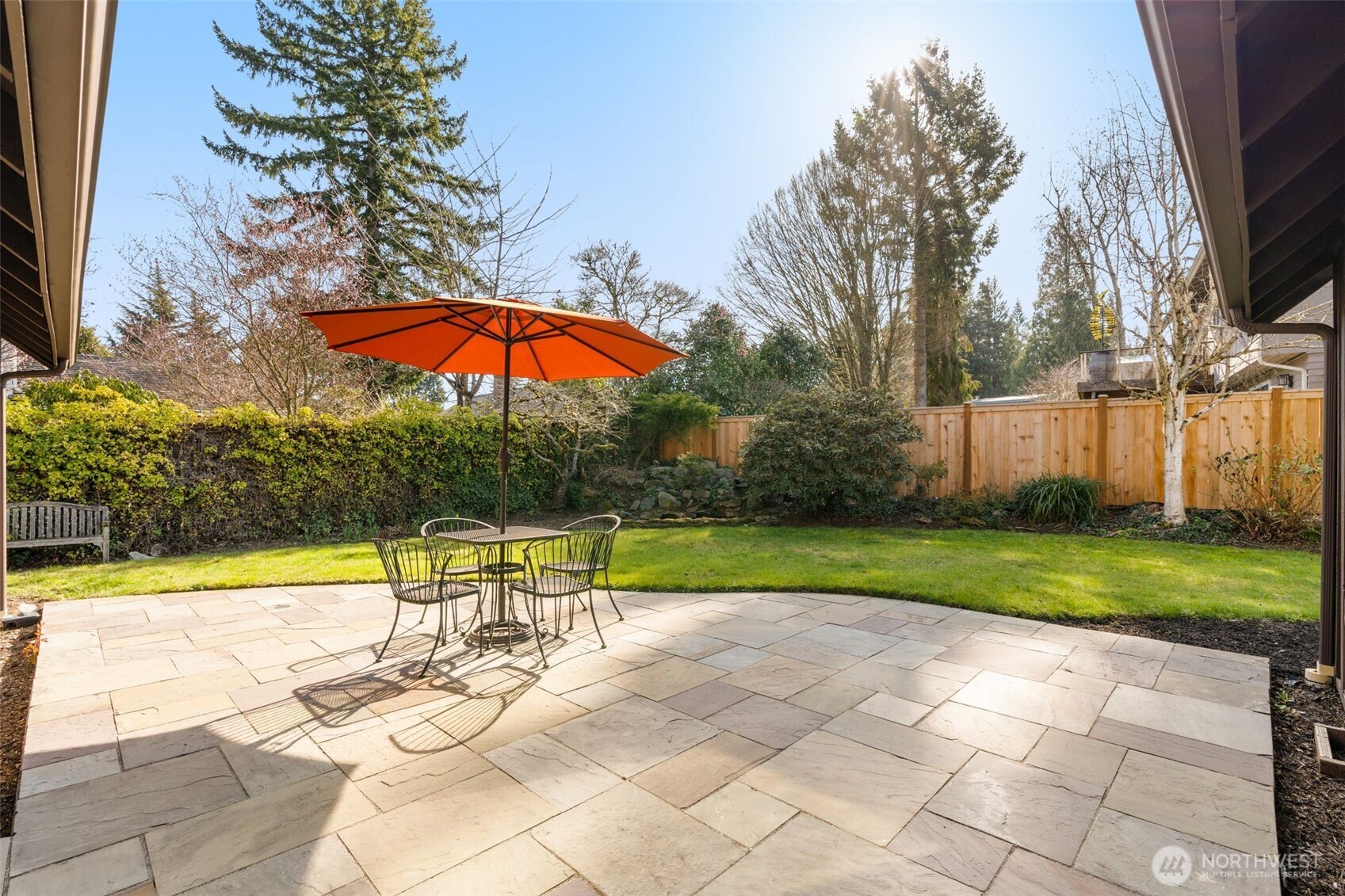 property viewer photo 32