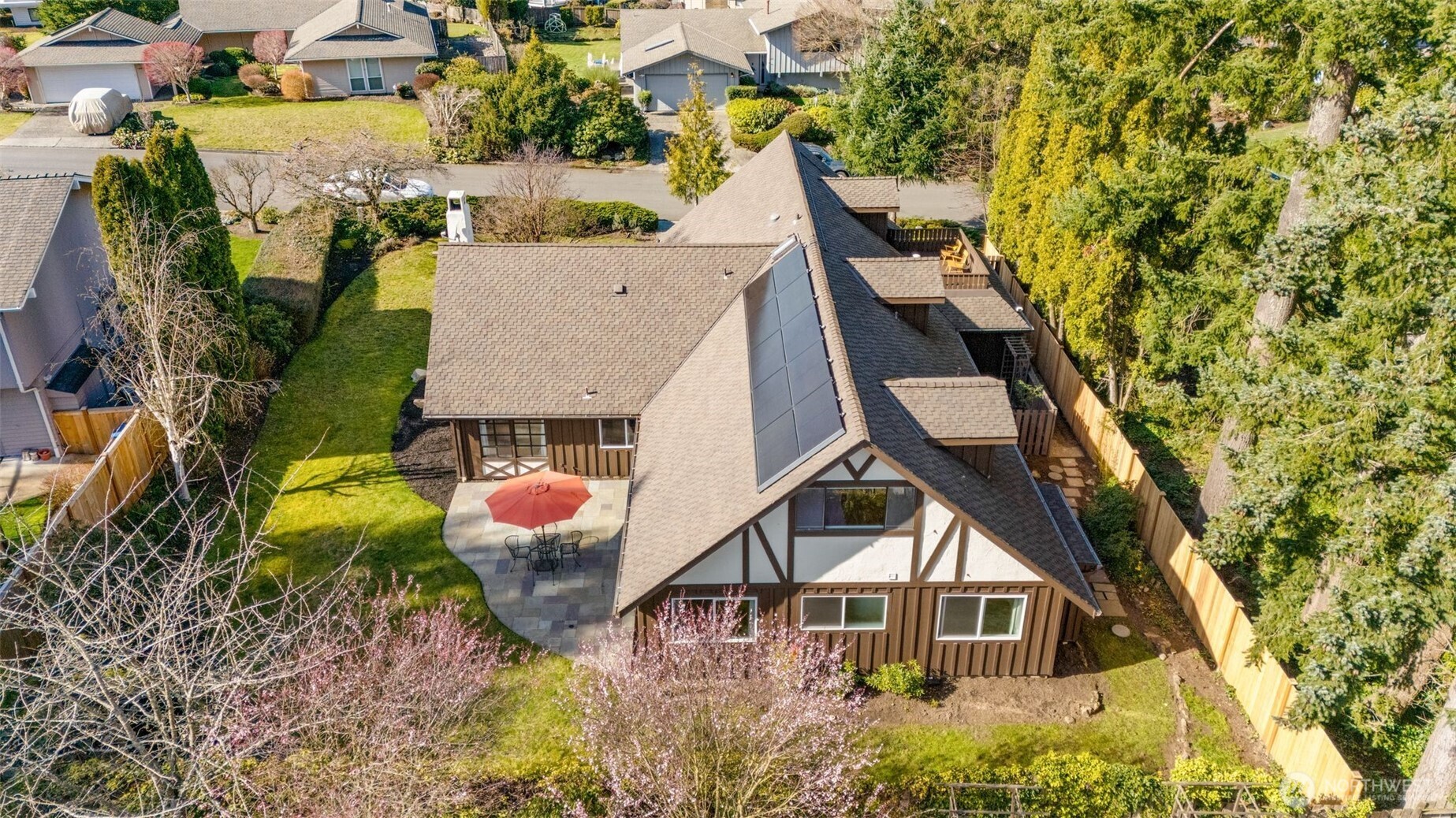 property viewer photo 35