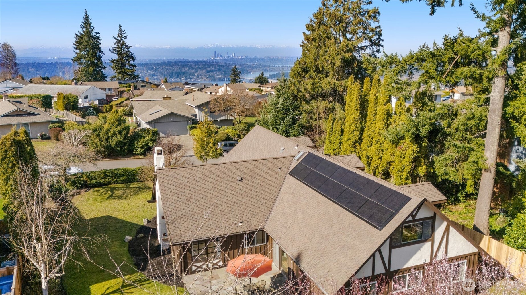 property viewer photo 36