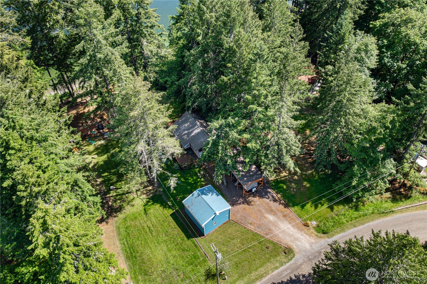 main property photo 22